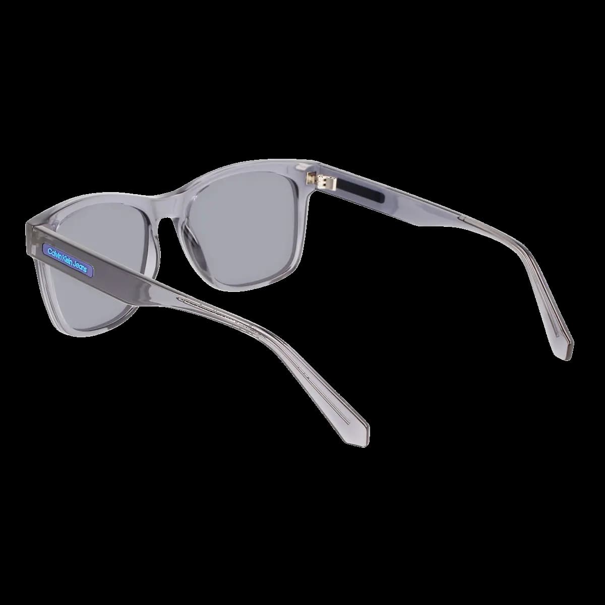 product-883901141399-3