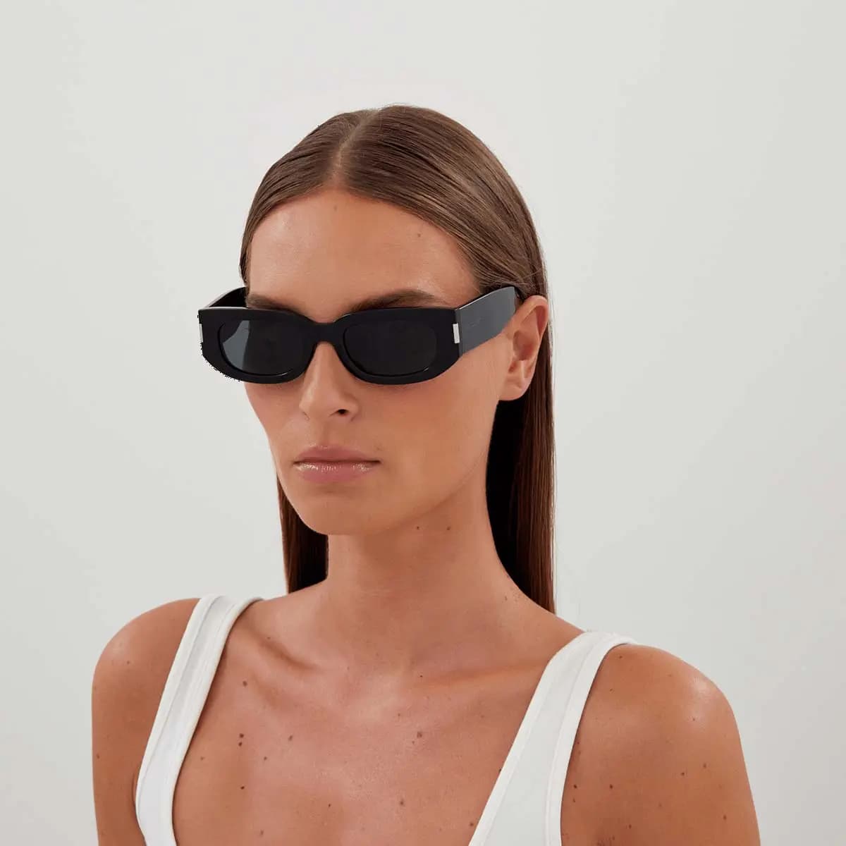 product-889652490908-3