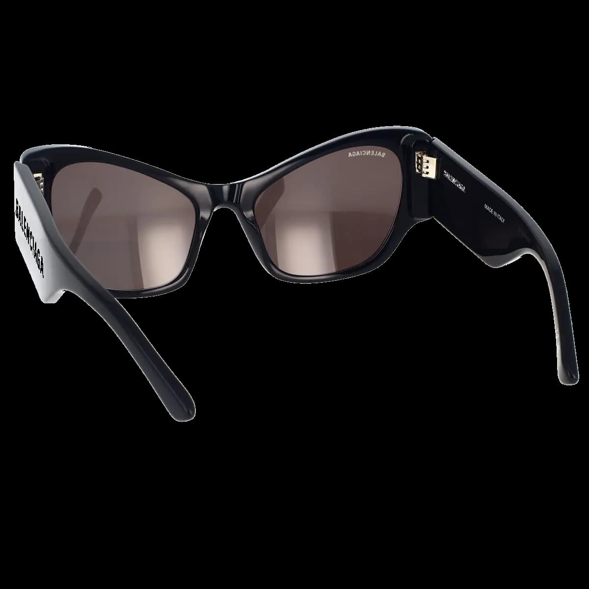 product-889652416663-3