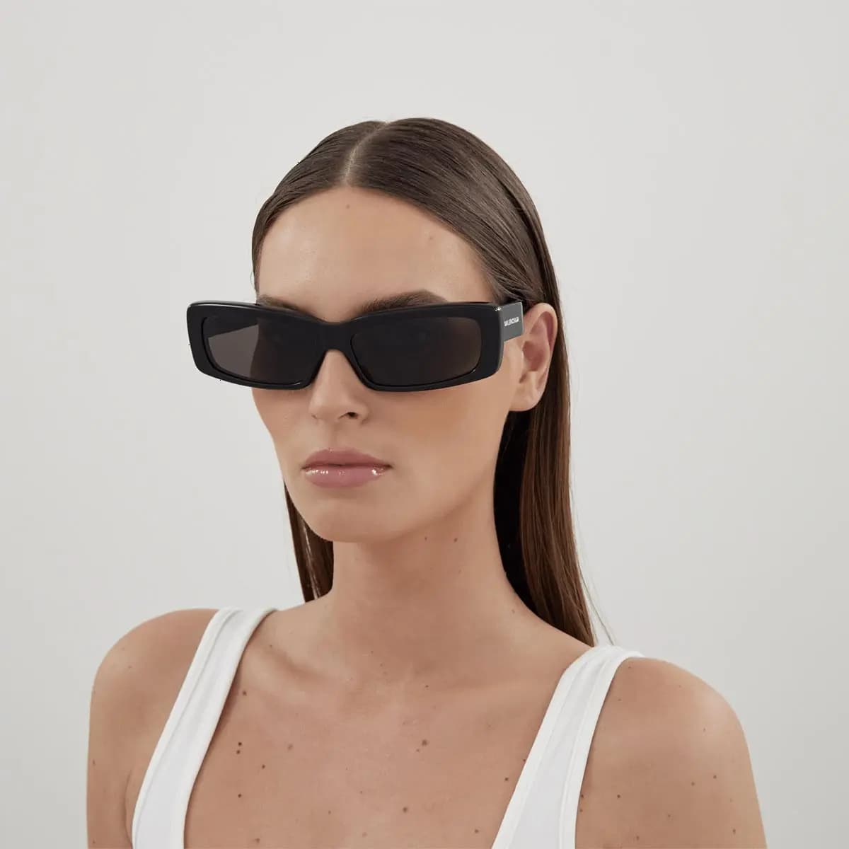 product-889652437521-3