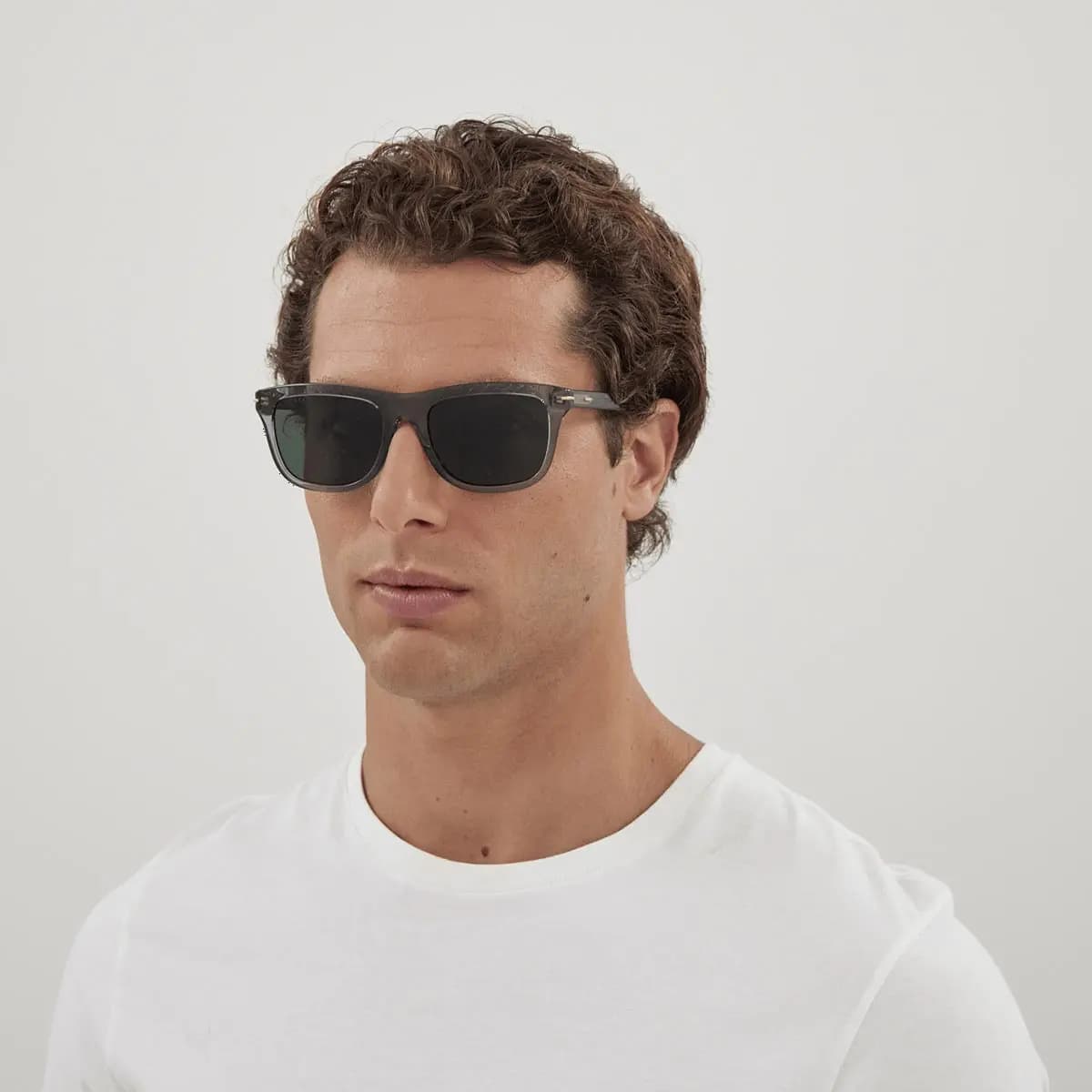 product-889652438177-4